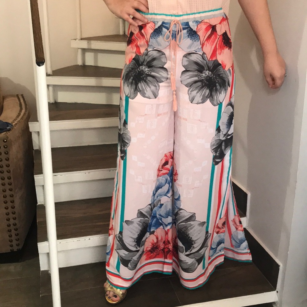 🌺Spring Floral PeachPuff Palazzo Pants🌺